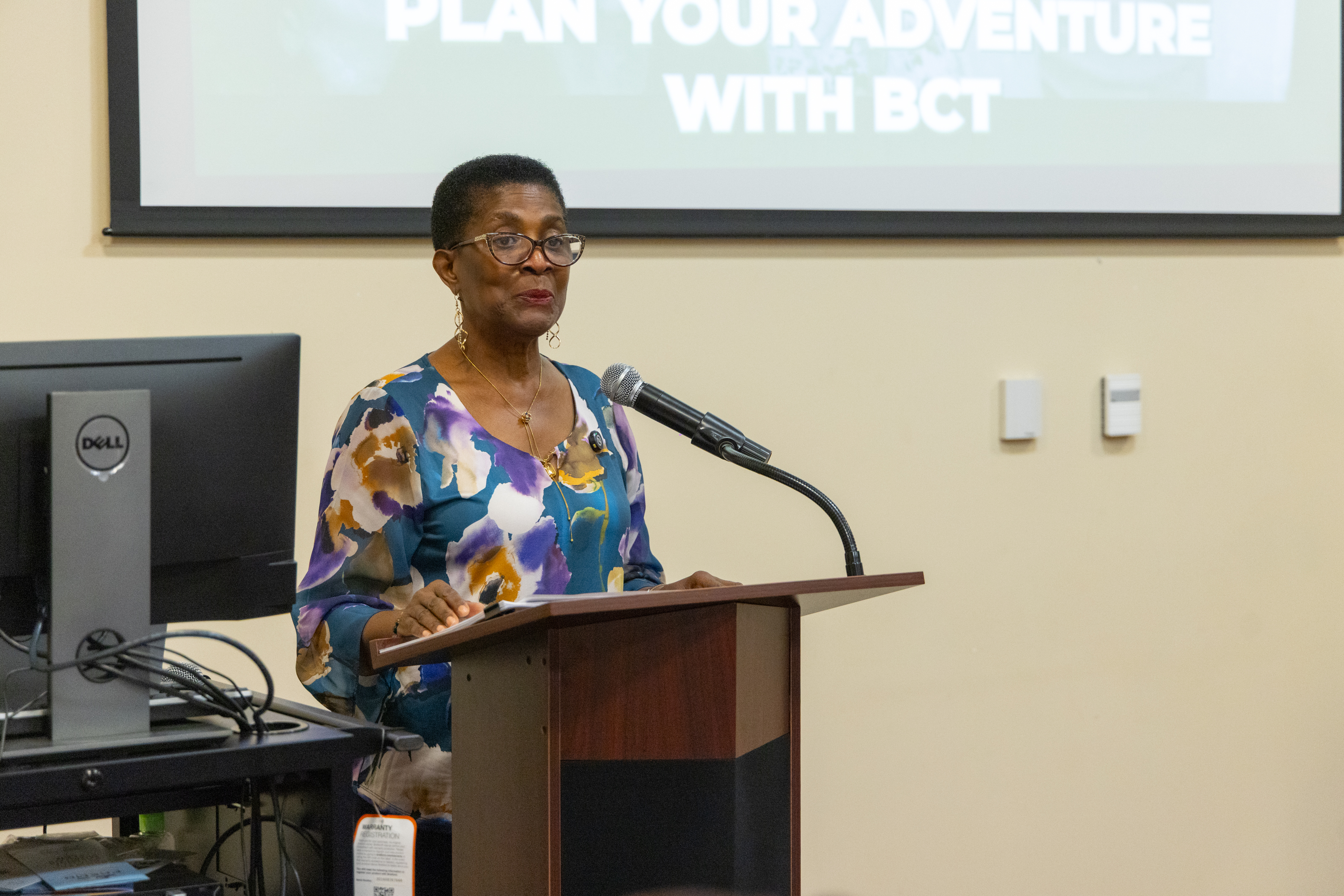 Commissioner Hazelle P. Rogers, introducing TransitFORWARD 2040 Vision Plan to District 9.
