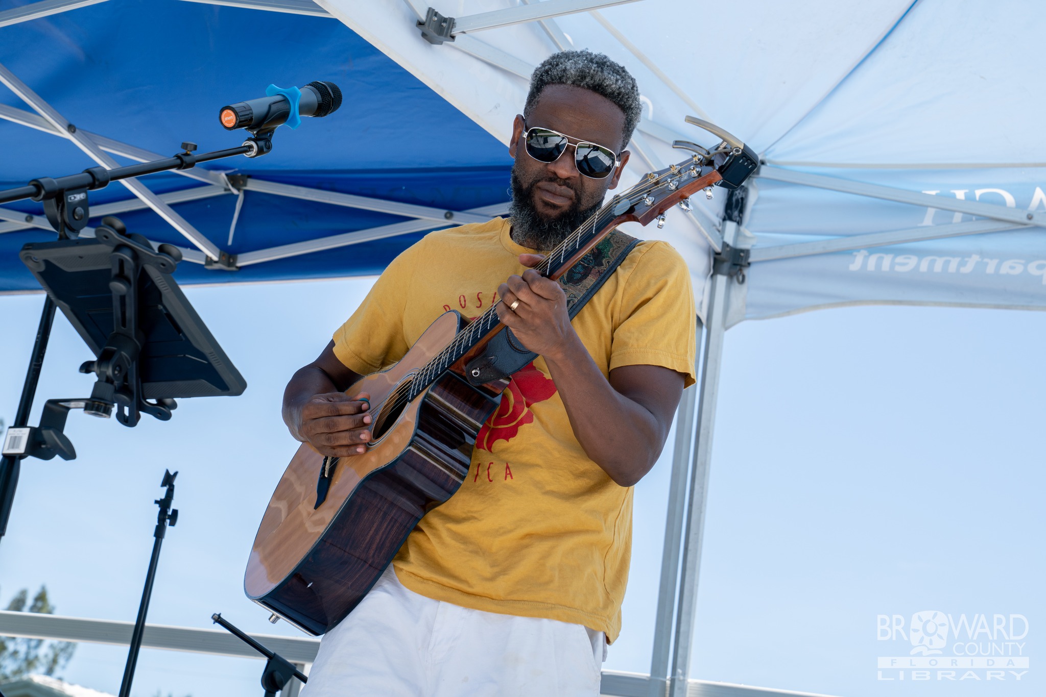 Live music at Broward County Library's 2025 Blues & Sweet Potato Pie Festival